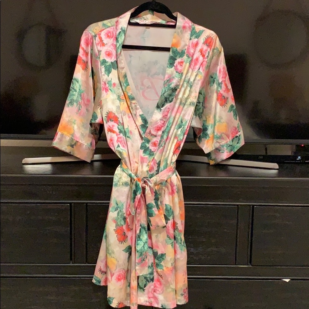 Bridal Robe - Picture 2 of 4
